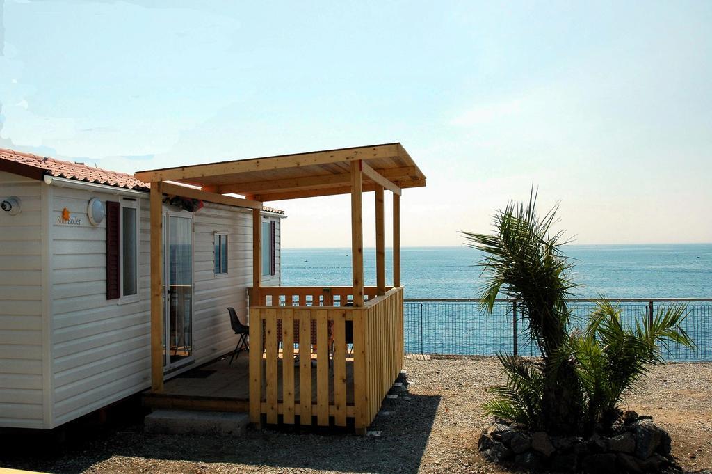 Camping Jonio Hotel Catánia Buitenkant foto