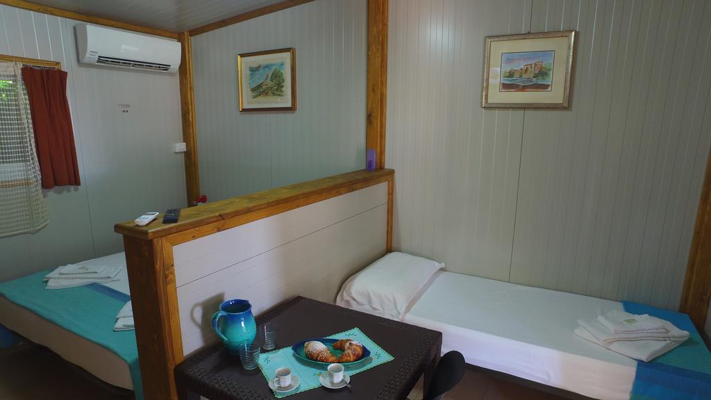 Camping Jonio Hotel Catánia Buitenkant foto